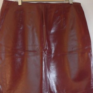 Finity Burgundy Leather Mini Skirt Size 14